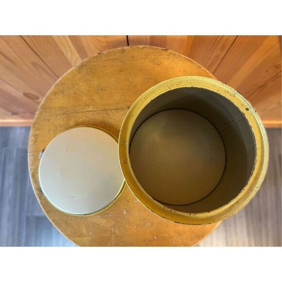 VINTAGE MODEL SMOKING TOBACCO TIN  - EMPTY - COLLECTORS ITEM (8159) - Picture 6 of 7